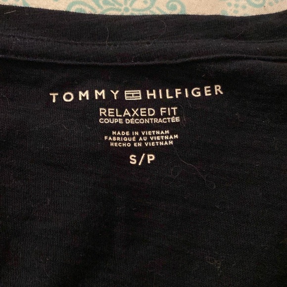 Tommy Hilfiger navy blue t-shirt - Picture 3 of 3